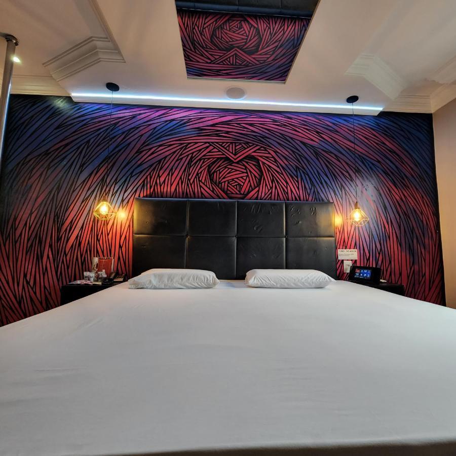 Motel Spot Sao Paulo Bagian luar foto